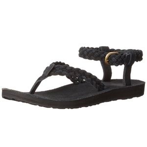 🍁Sale!🍁 Teva Suede sandals